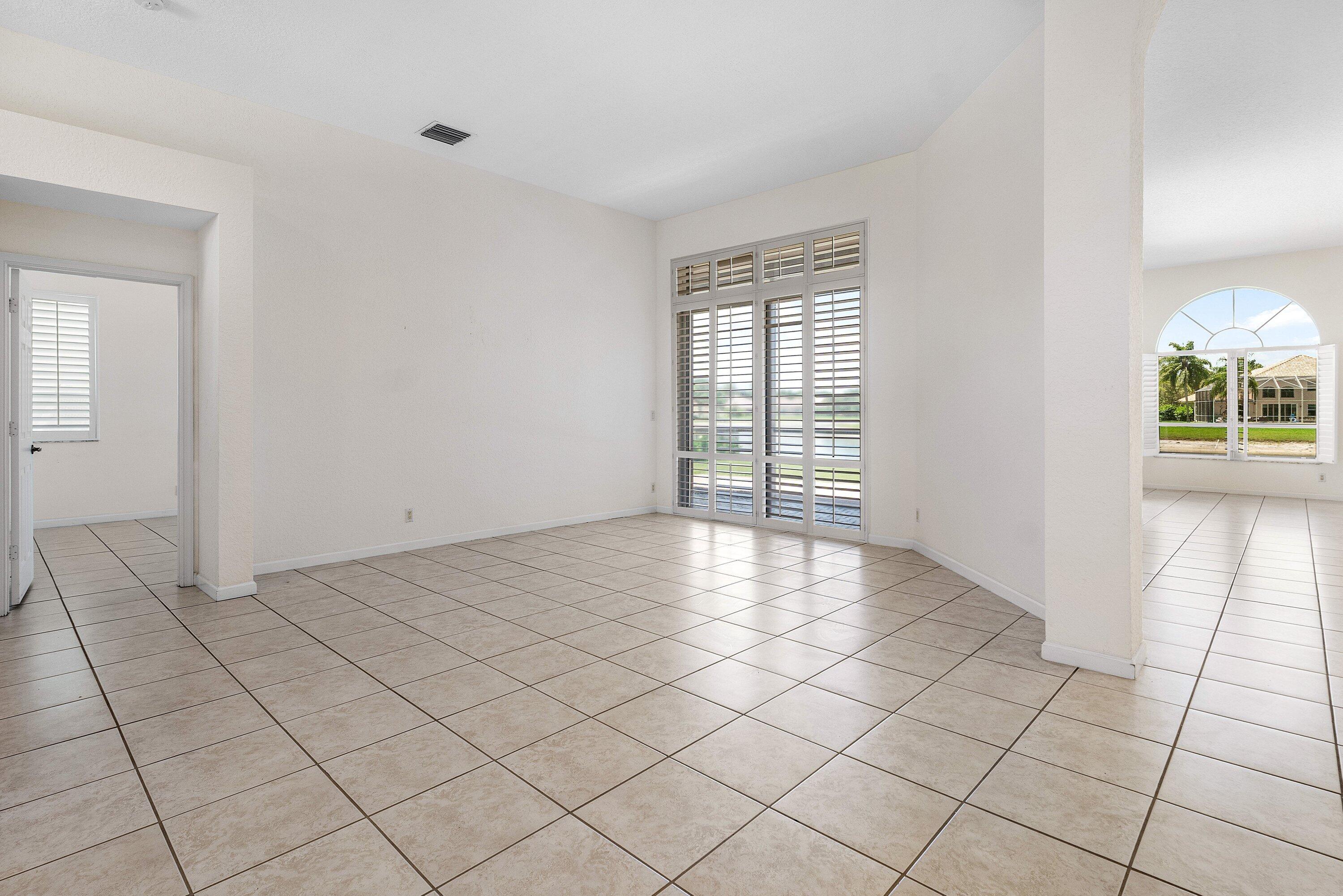 21417 Crestfalls Court Boca Raton, FL 33428 - Photo 6 of 42 Living room