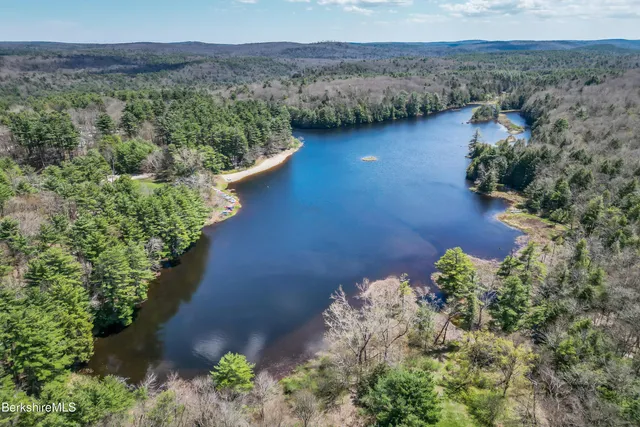 $475,000 | 377 Highland Way, Sandisfield, MA 01255