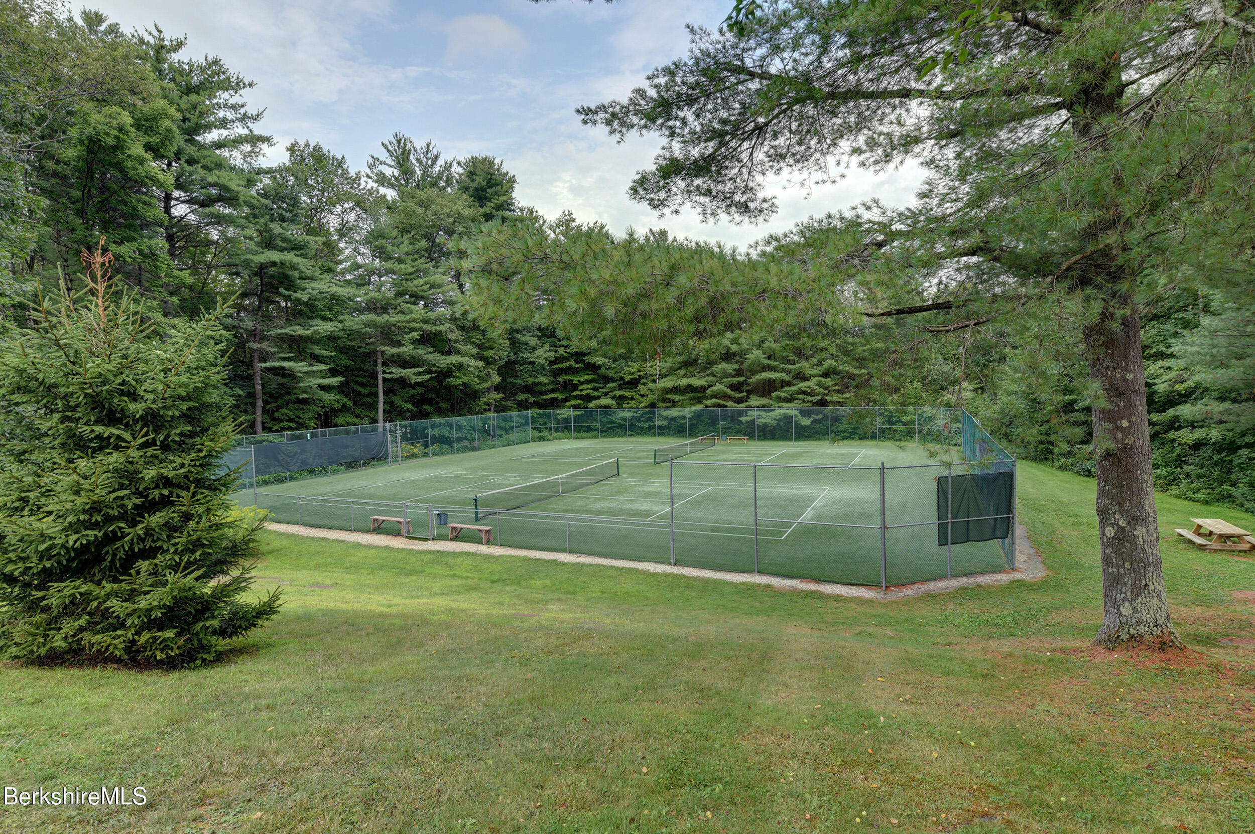 377 Highland Way Sandisfield, MA 01255 - Photo 56 of 61 962 Tennis Courts