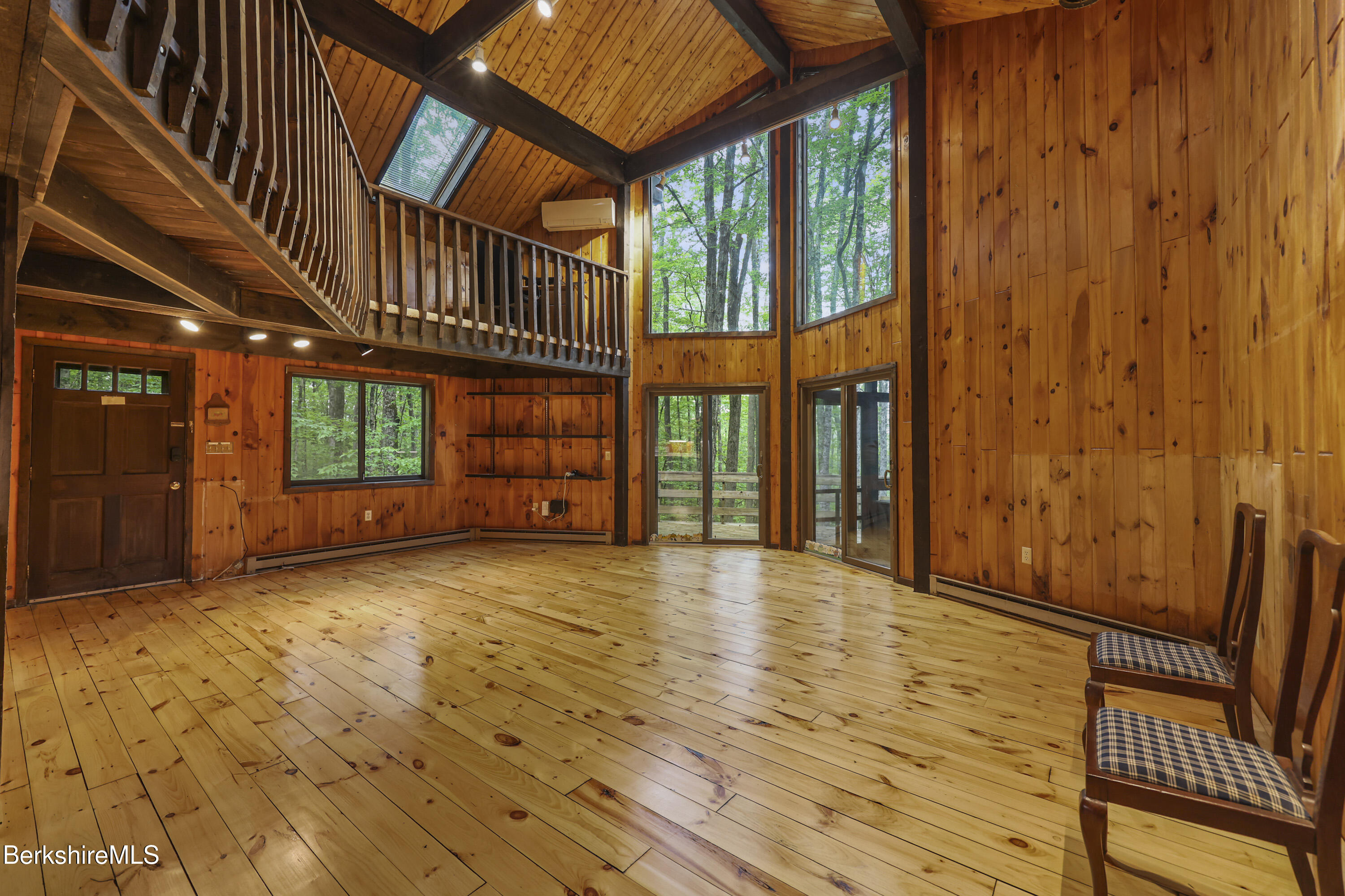 377 Highland Way Sandisfield, MA 01255 - Photo 6 of 61 3-Living Room