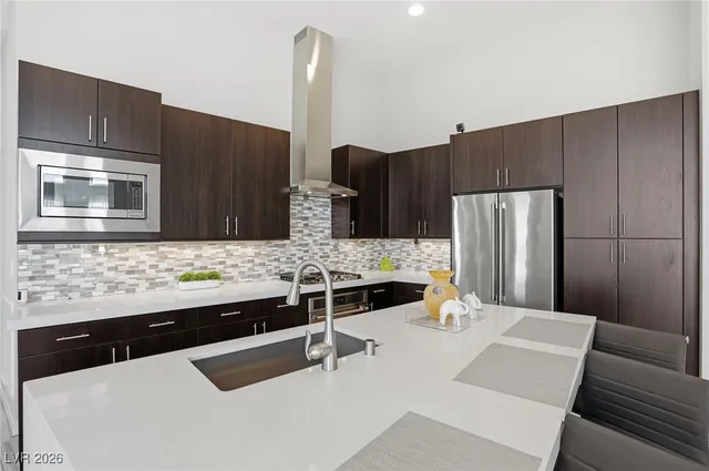 $950,000 | 10873 Crimson Cliffs Avenue, Las Vegas, NV 89135