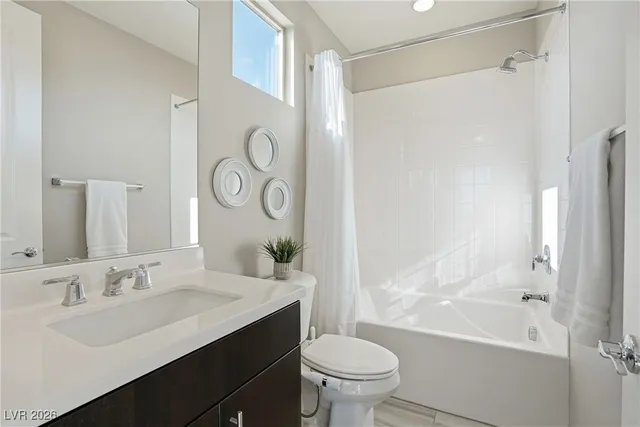 $950,000 | 10873 Crimson Cliffs Avenue, Las Vegas, NV 89135