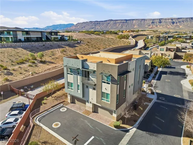 $950,000 | 10873 Crimson Cliffs Avenue, Las Vegas, NV 89135