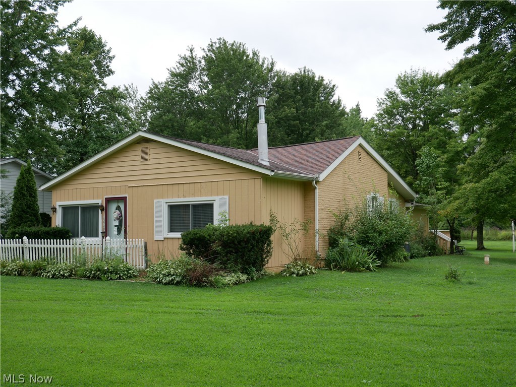 13338 North Boone Road Columbia Station, OH 44028 - Photo 6 of 33