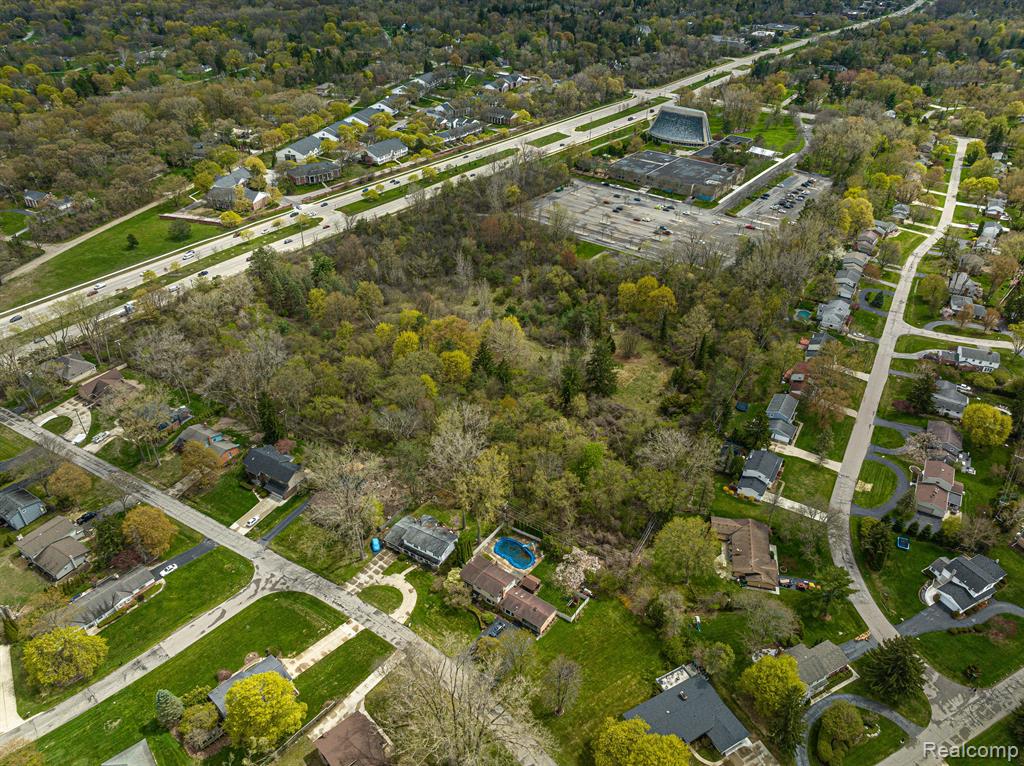 7200 Telegraph Road Bloomfield Hills, MI 48301 - Photo 9 of 17 Gallery Image 9