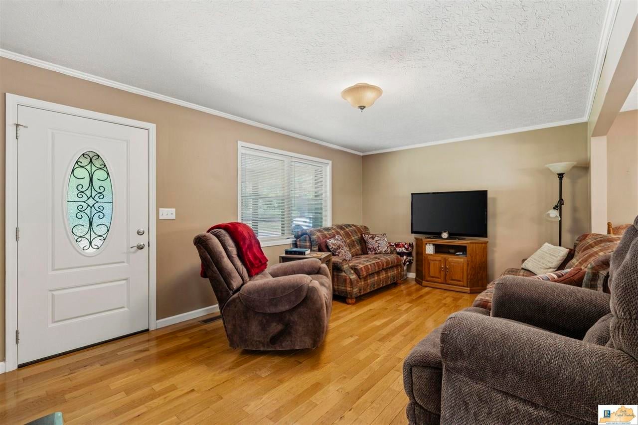 232 Patton Terrace Road Glasgow, KY 42141 - Photo 4 of 29 Gallery Image 4