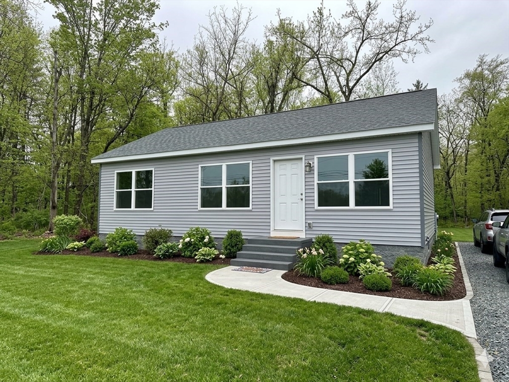 685 West Street, Unit 3 Amherst, MA 01002 - Photo 1 of 11