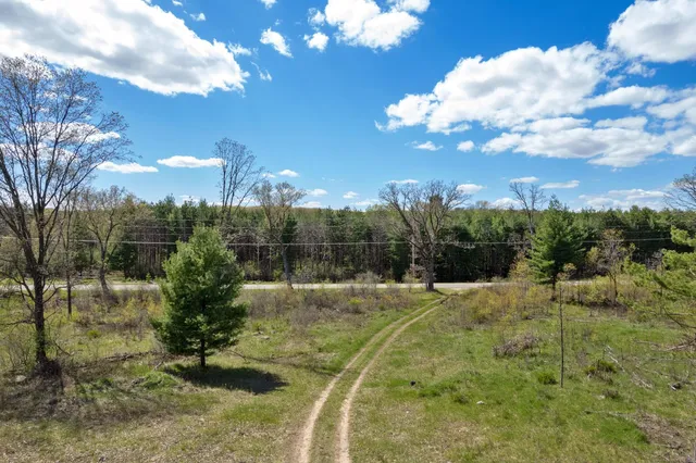 $700,000 | 79.95-ac County Road Ff, Hancock, WI 54943
