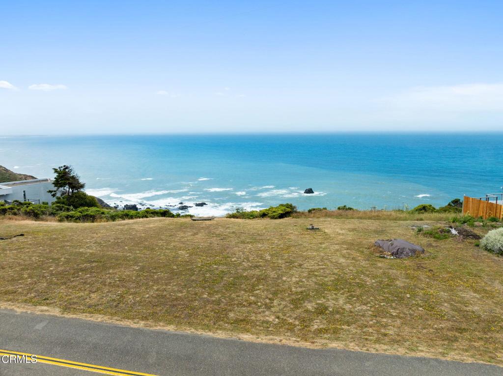 14790 Navarro Way Manchester, CA 95459 - Photo 12 of 26 a view of an ocean