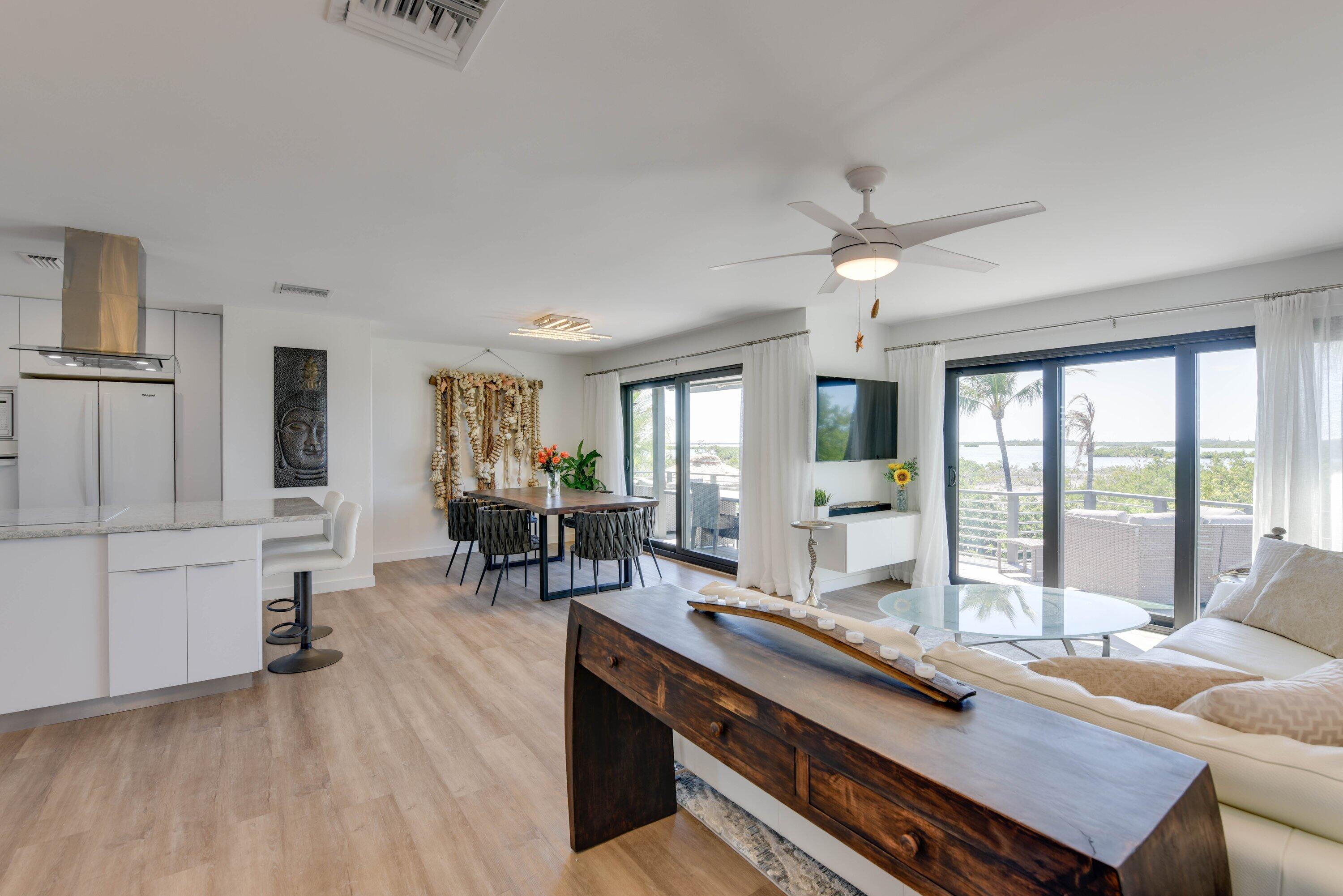 1422 Boca Chica Road Key West, FL 33040 - Photo 19 of 54 a living room with furniture and a large window