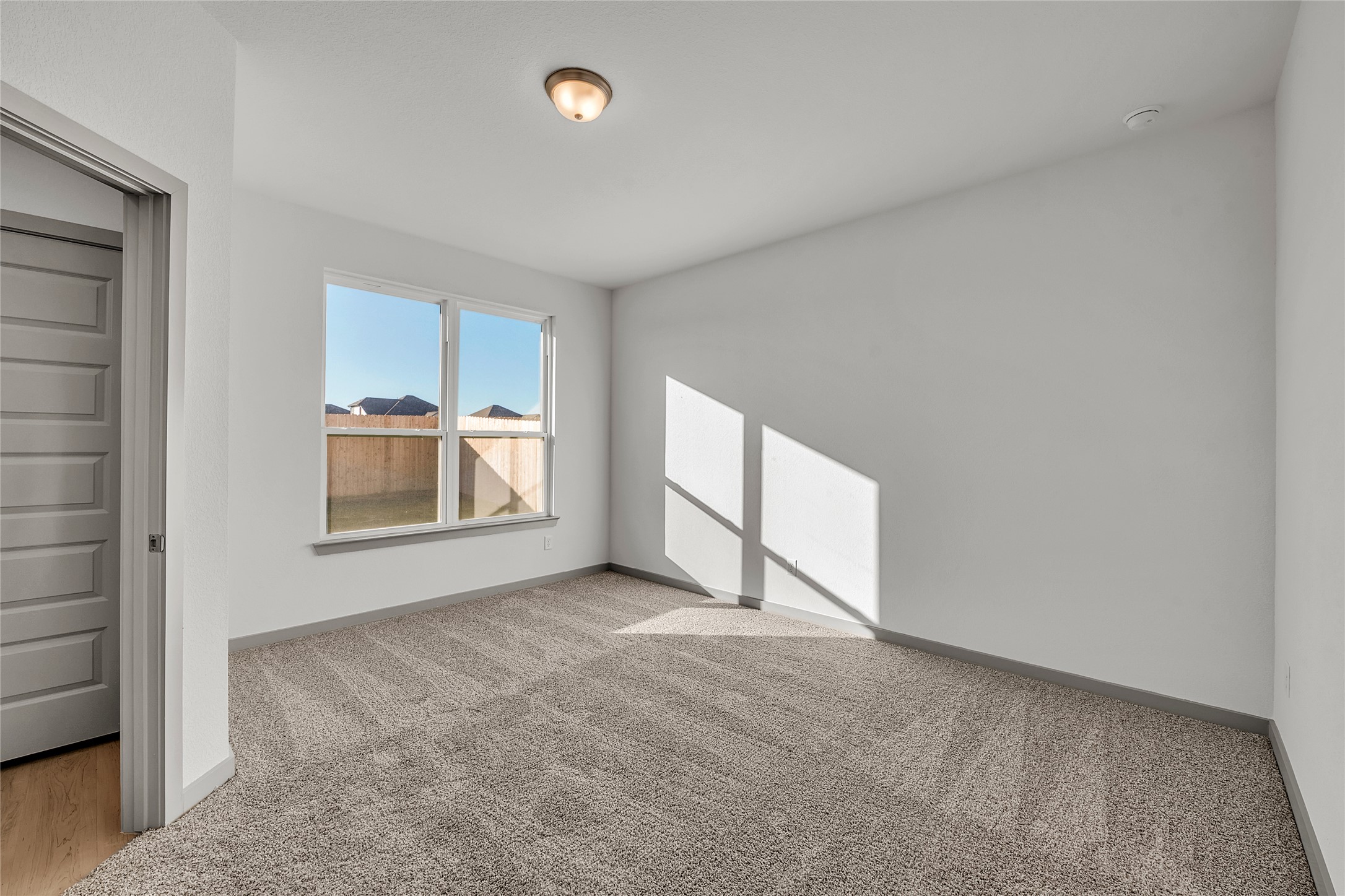 270 Boatright Boulevard Jarrell, TX 76537 - Photo 10 of 30 an empty room with windows