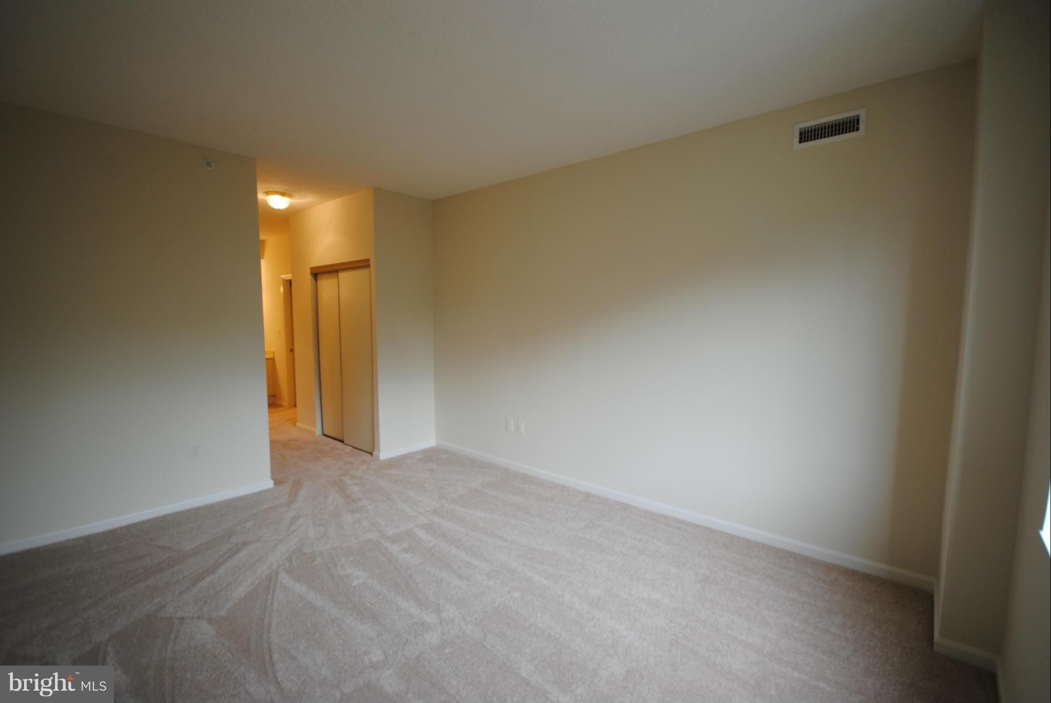 19375 Cypress Ridge Terrace, Unit 419 Leesburg, VA 20176 - Photo 16 of 23 Bedroom