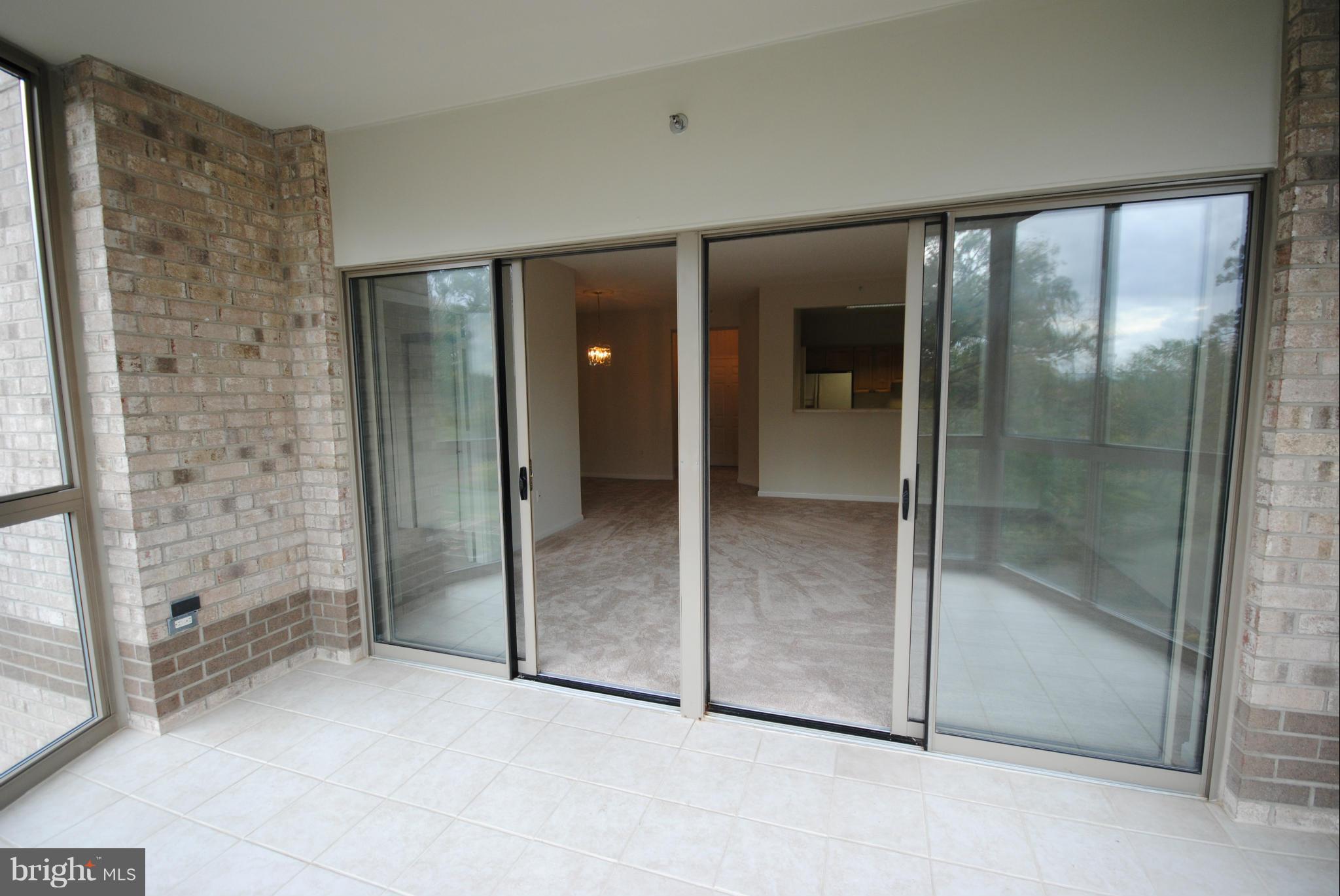 19375 Cypress Ridge Terrace, Unit 419 Leesburg, VA 20176 - Photo 5 of 23 Interior (General)