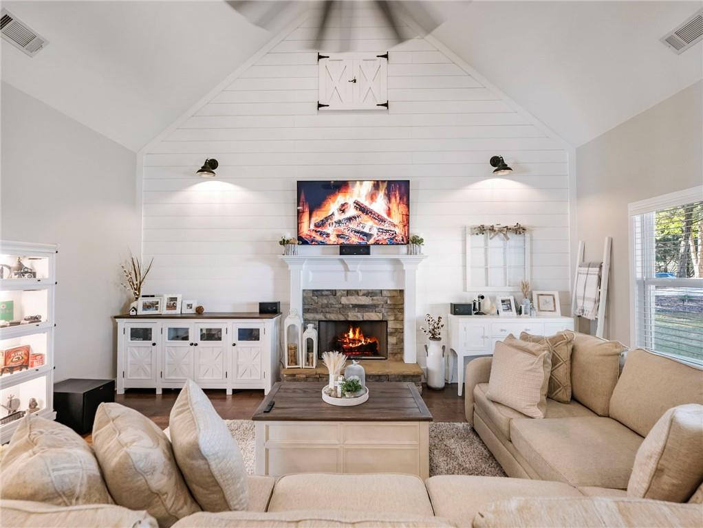 838 Old Thompson Mill Road Winder, GA 30680 - Photo 11 of 82