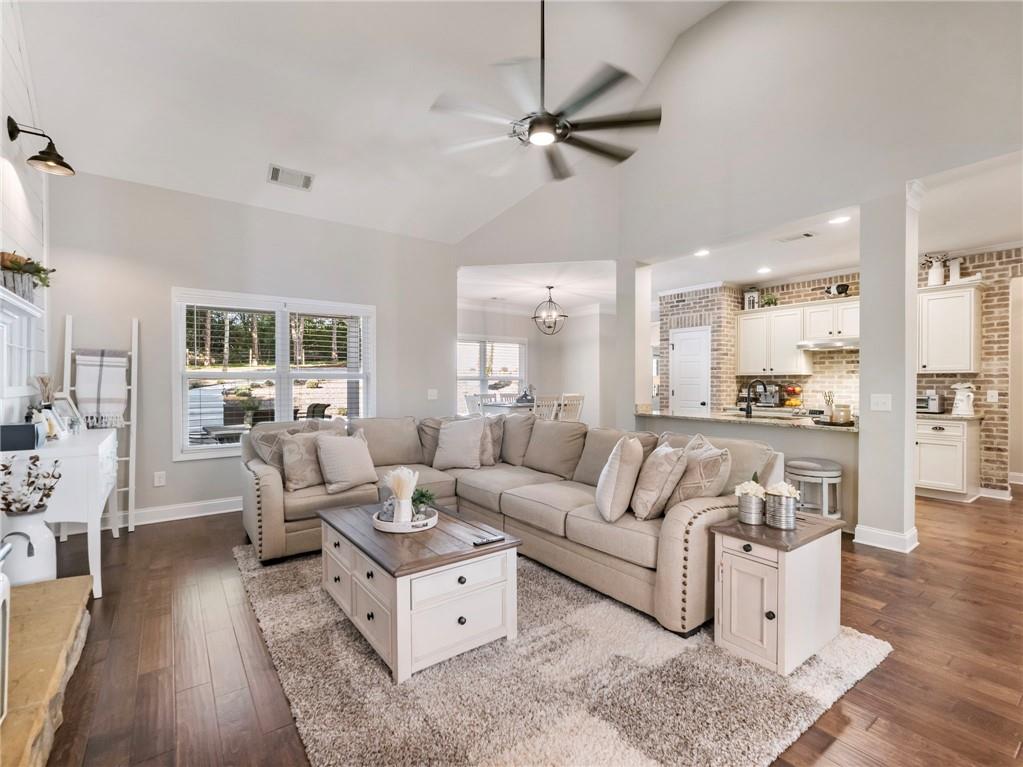 838 Old Thompson Mill Road Winder, GA 30680 - Photo 12 of 82