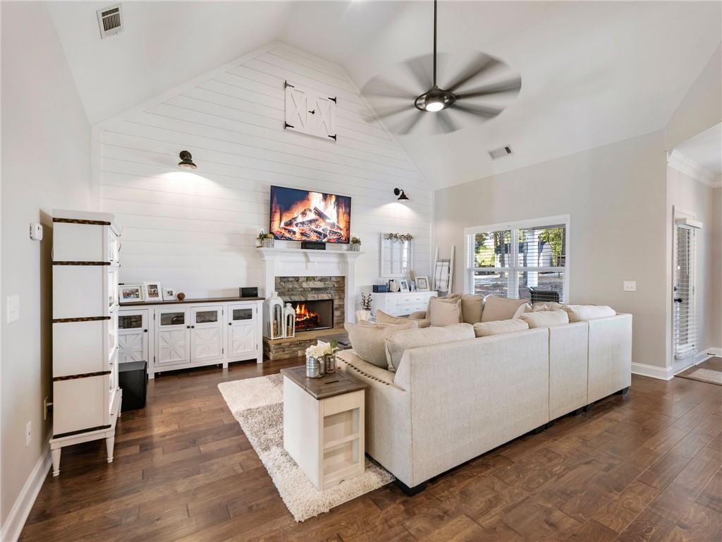 838 Old Thompson Mill Road Winder, GA 30680 - Photo 10 of 82