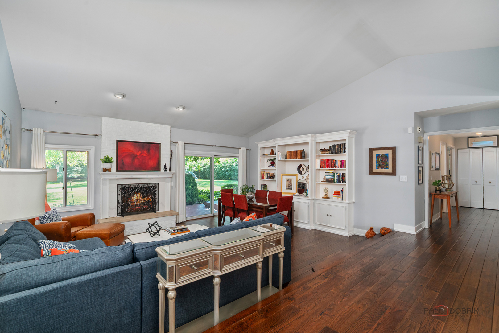 1445 Lexington Road Libertyville, IL 60048 - Photo 8 of 46 Gallery Image 8