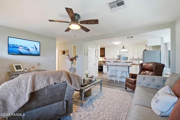 $247,500 | 168 Courville Lane, Sunset, LA 70584