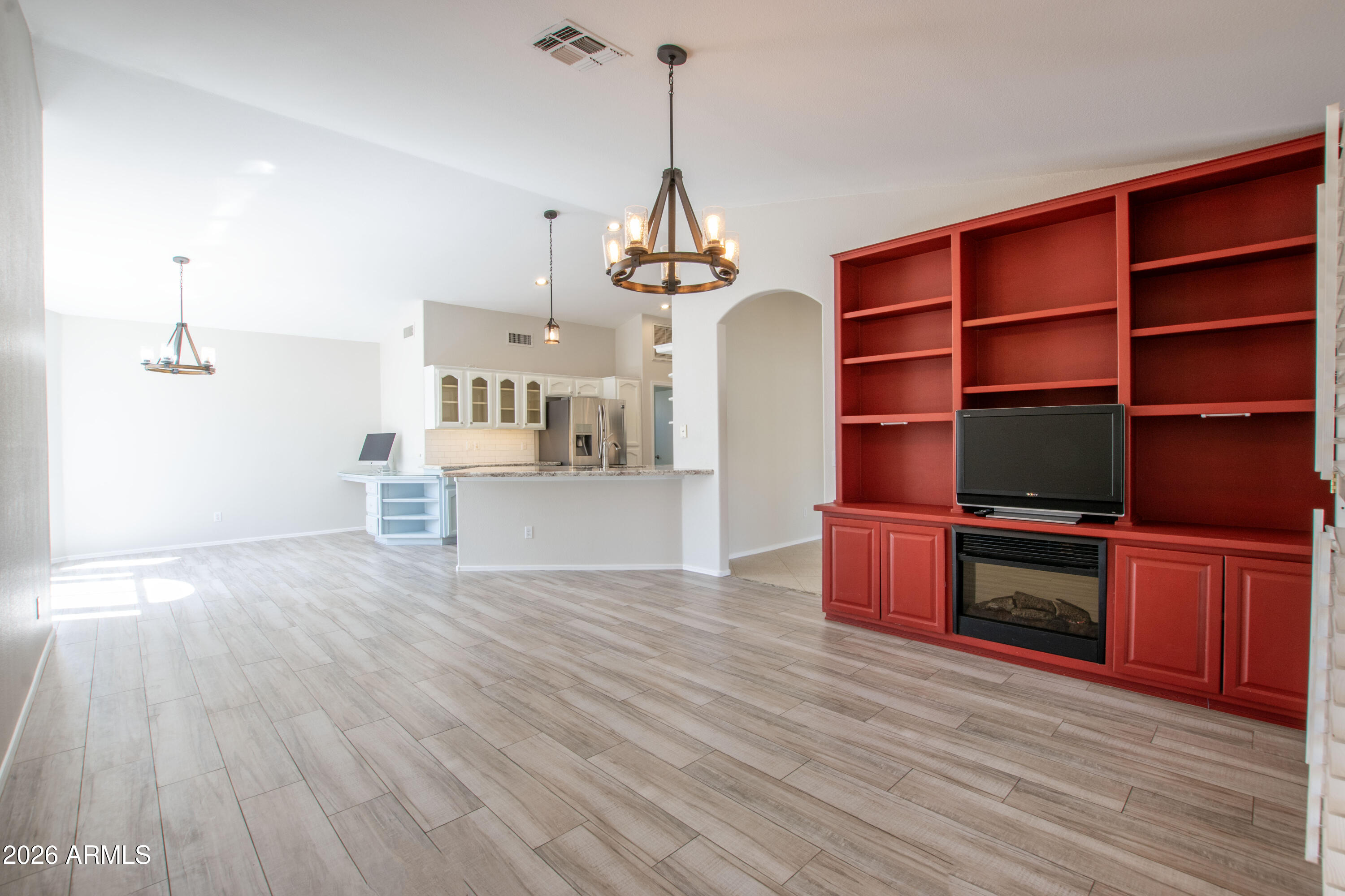15644 Piccadilly Road Goodyear, AZ 85395 - Photo 24 of 61