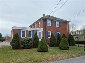 $3,000 | 86 Hamilton Avenue, Unit 1, Barrington, RI 02806