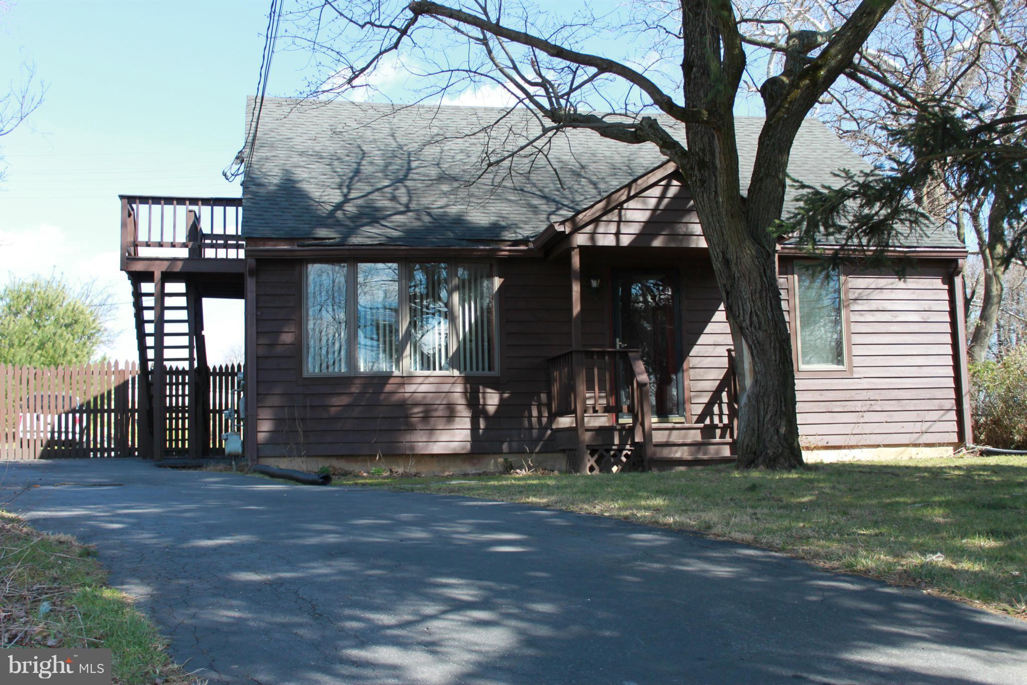 31 Village Road Pikesville, MD 21208 - Photo 12 of 14 Exterior (General)