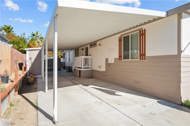 a view of the front door