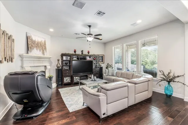 $755,000 | 3302 Vaquero Lane, Cedar Park, TX 78641