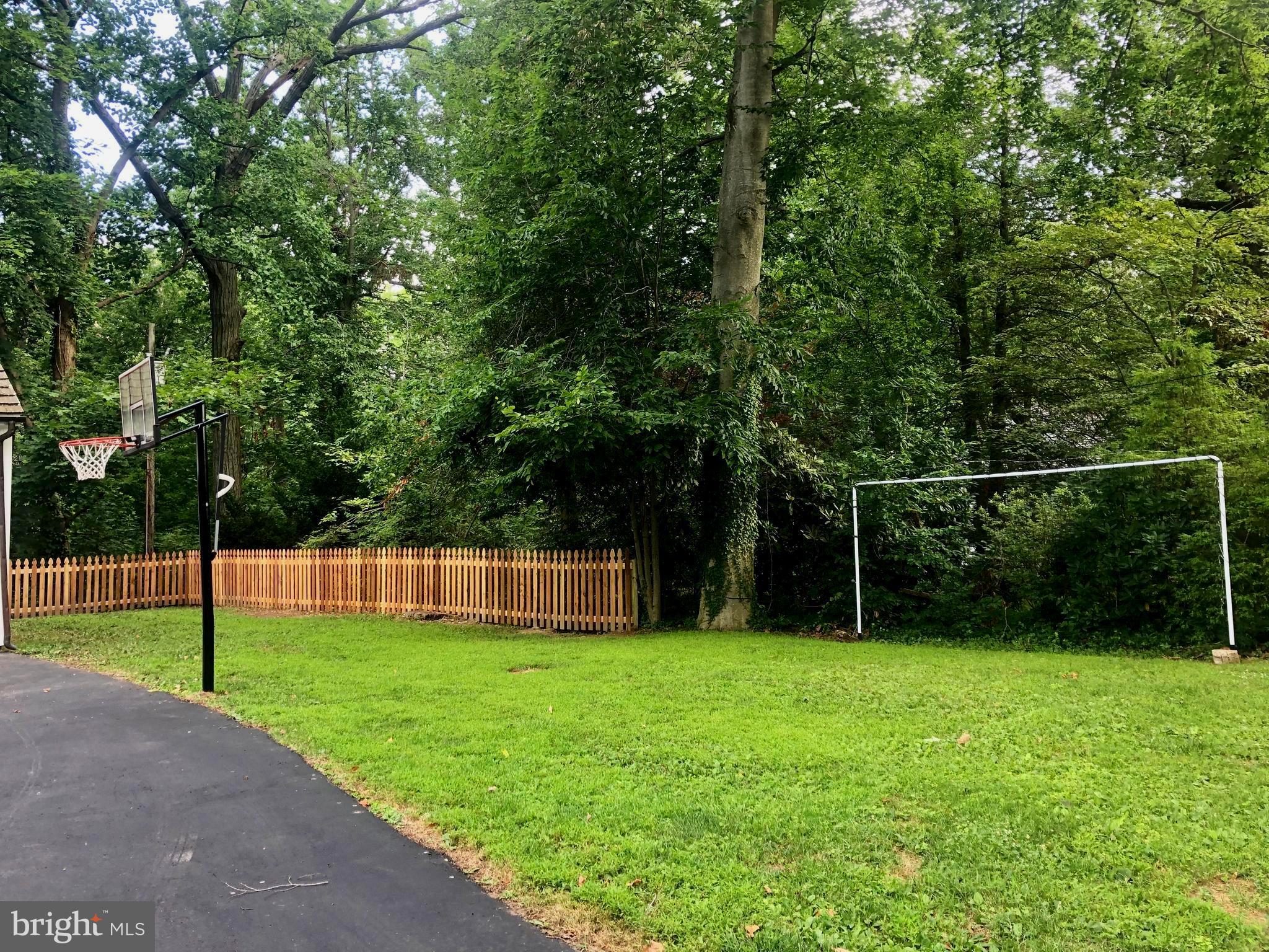 792 Wooded Road Jenkintown, PA 19046 - Photo 3 of 50 Gallery Image 3
