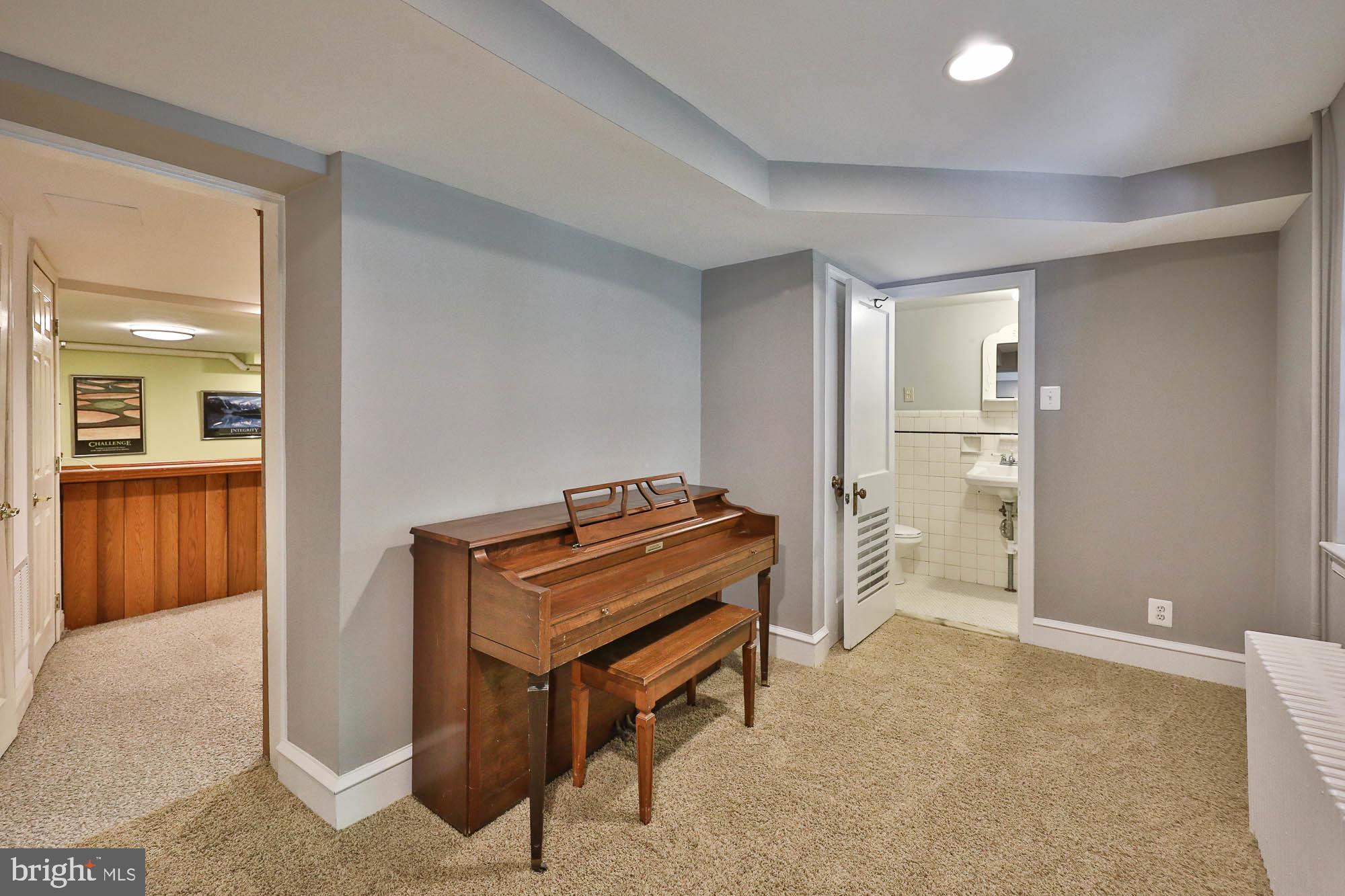 792 Wooded Road Jenkintown, PA 19046 - Photo 25 of 50 Gallery Image 25