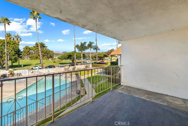 $750,000 | 2501 South El Camino Real, Unit 206, San Clemente, CA 92672