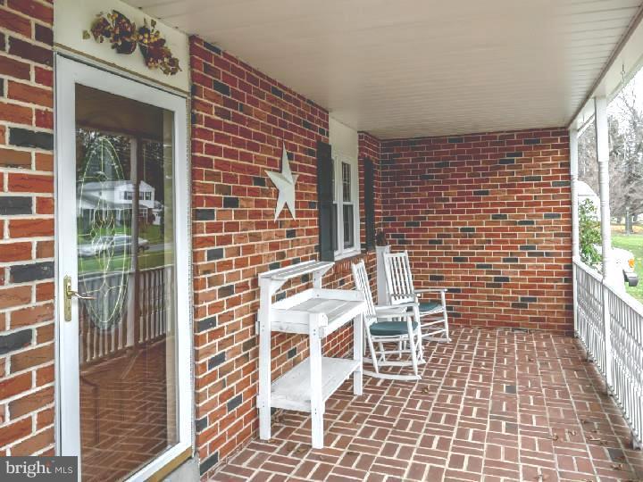51 Cherokee Road Doylestown, PA 18901 - Photo 2 of 25 Porch