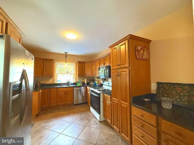 $849,999 | 720 Kennebec Avenue, Takoma Park, MD 20912