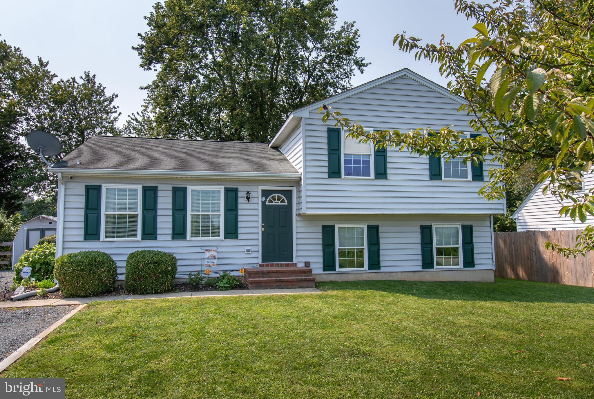 25131 Smithville Road Worton, MD 21678 - Photo 2 of 29 Well Kept.. inside and out