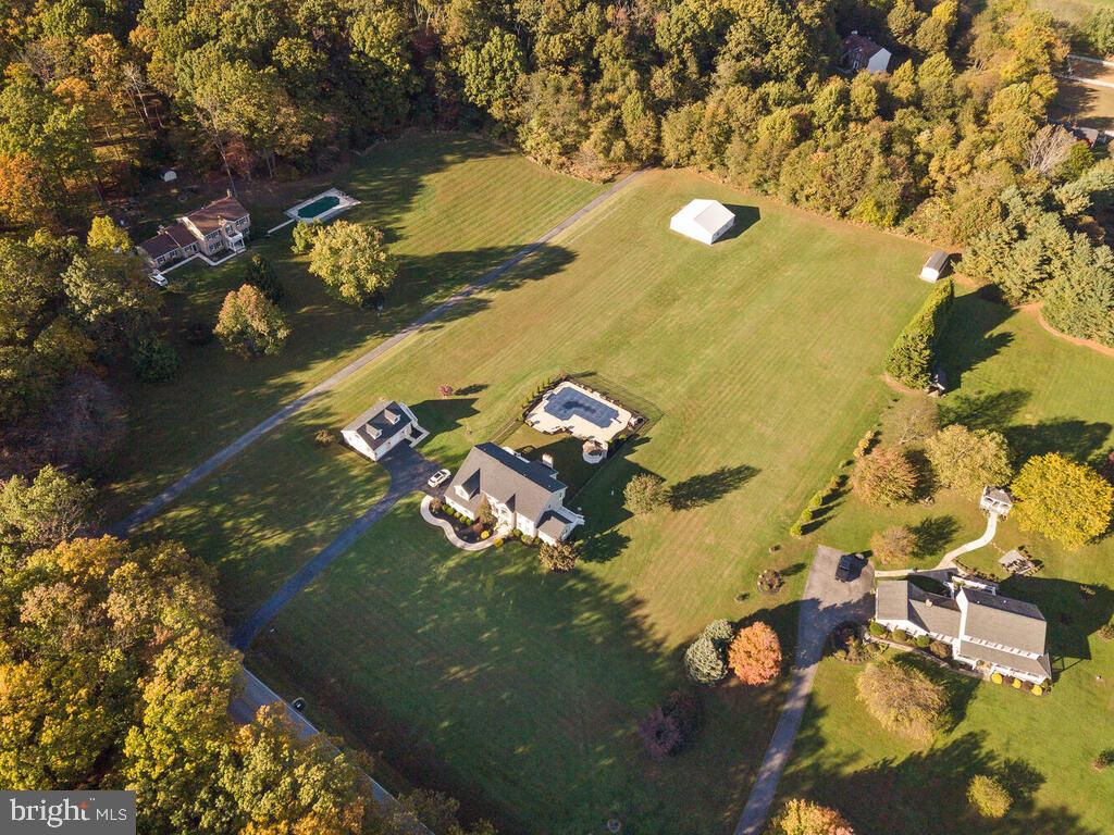 17624 Hardy Road Mount Airy, MD 21771 - Photo 7 of 54 Gallery Image 7