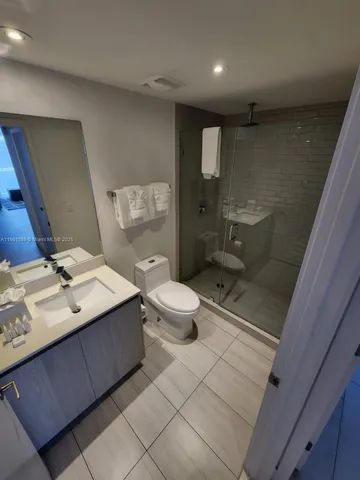 $849,000 | 4010 South Ocean Drive, Unit R1709, Hollywood, FL 33019