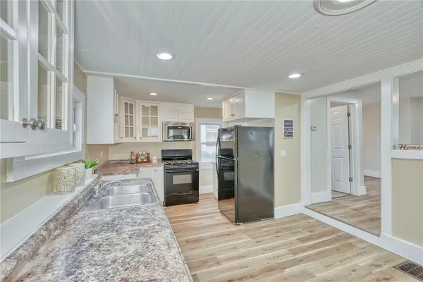 $219,900 | 126 Phoenix Street, Canandaigua City, NY 14424