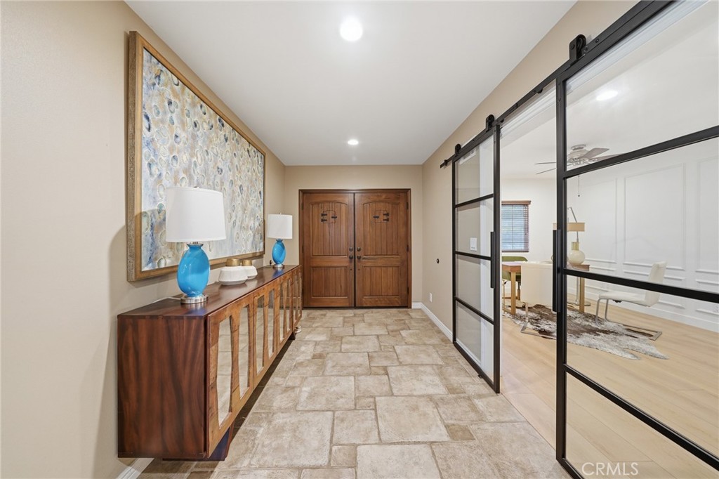 706 Nancy Lane Fullerton, CA 92831 - Photo 4 of 56