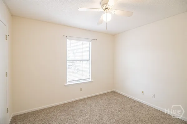 $2,000 | 148 Country Walk Circle, Savannah, GA 31419