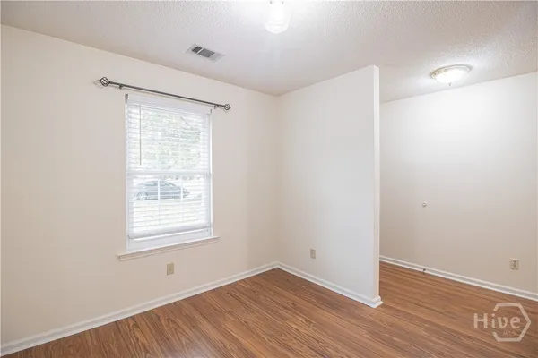 $2,000 | 148 Country Walk Circle, Savannah, GA 31419