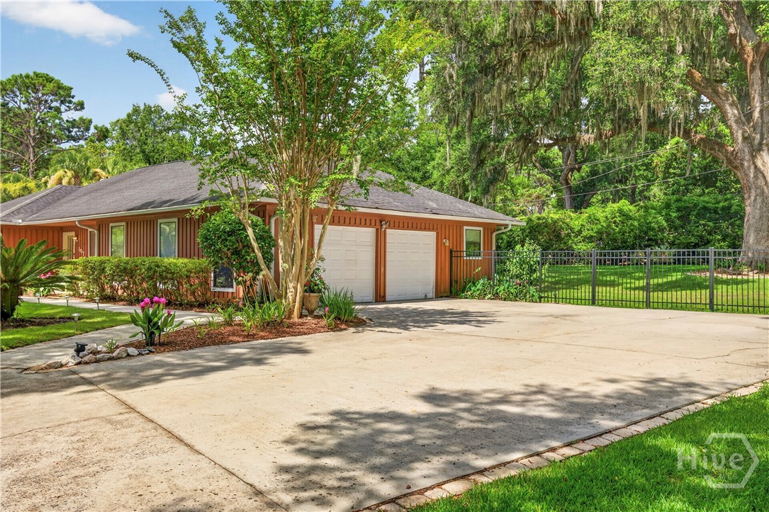 107 Robin Road Savannah, GA 31419 - Photo 38 of 40