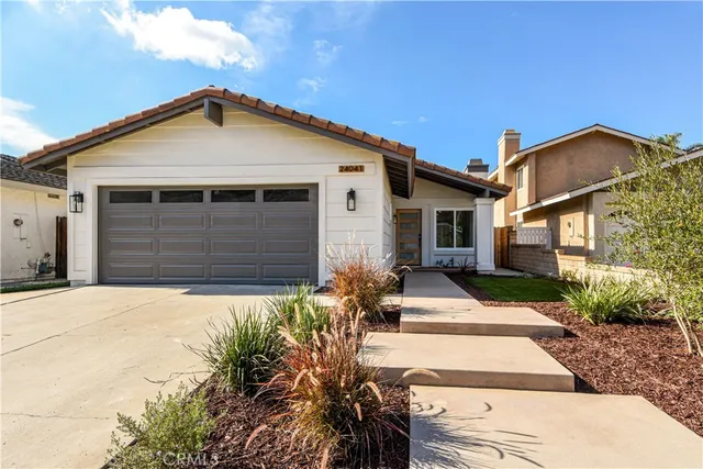 $1,449,000 | 24041 Zancon, Mission Viejo, CA 92692