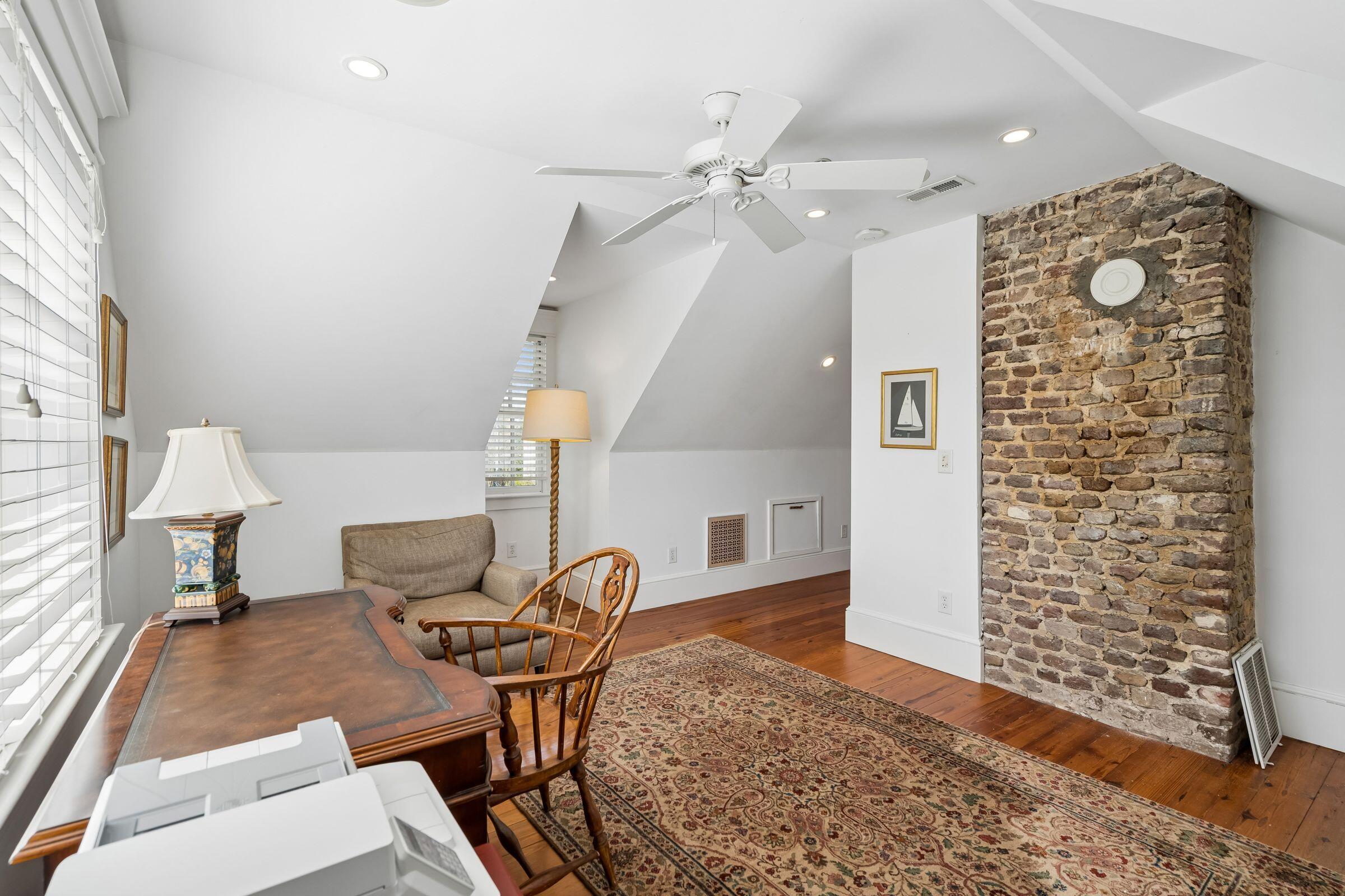 218 Venning Street, Unit 3 Mount Pleasant, SC 29464 - Photo 51 of 64 220 Venning St-Keen Eye Marketing-55