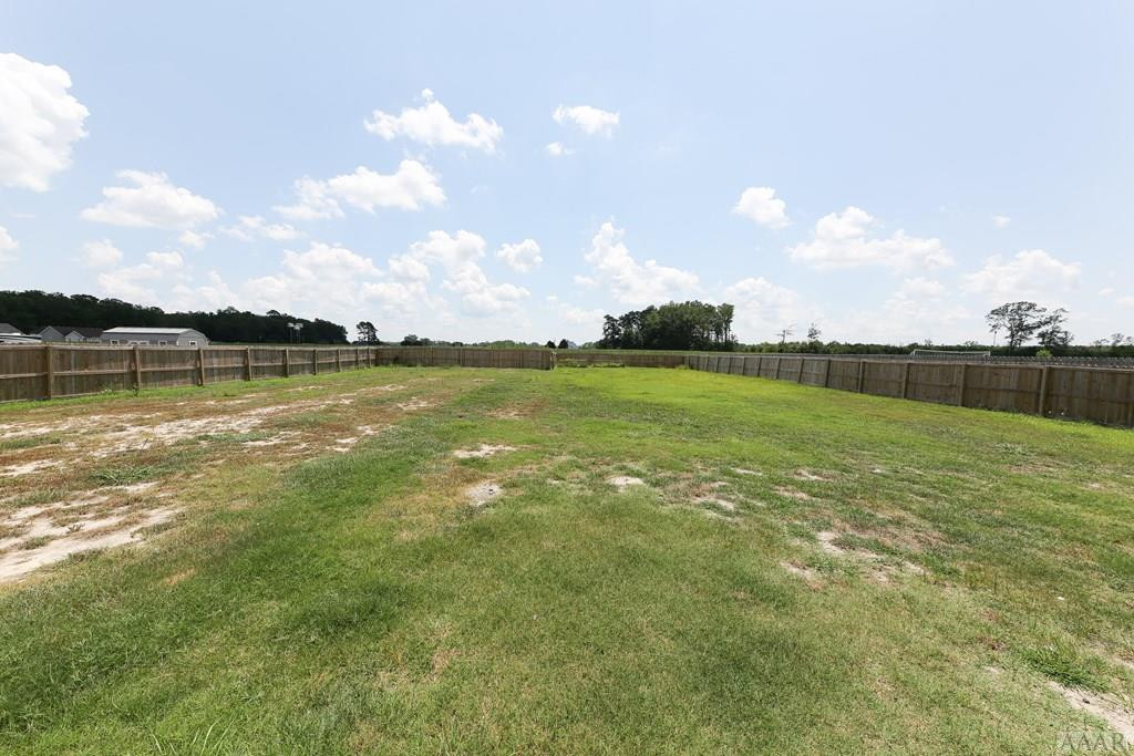 117 Elrod Road Moyock, NC 27958 - Photo 39 of 40 Large fenced backyard