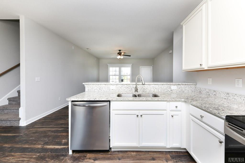 117 Elrod Road Moyock, NC 27958 - Photo 10 of 40 Stainless Steel Appliances