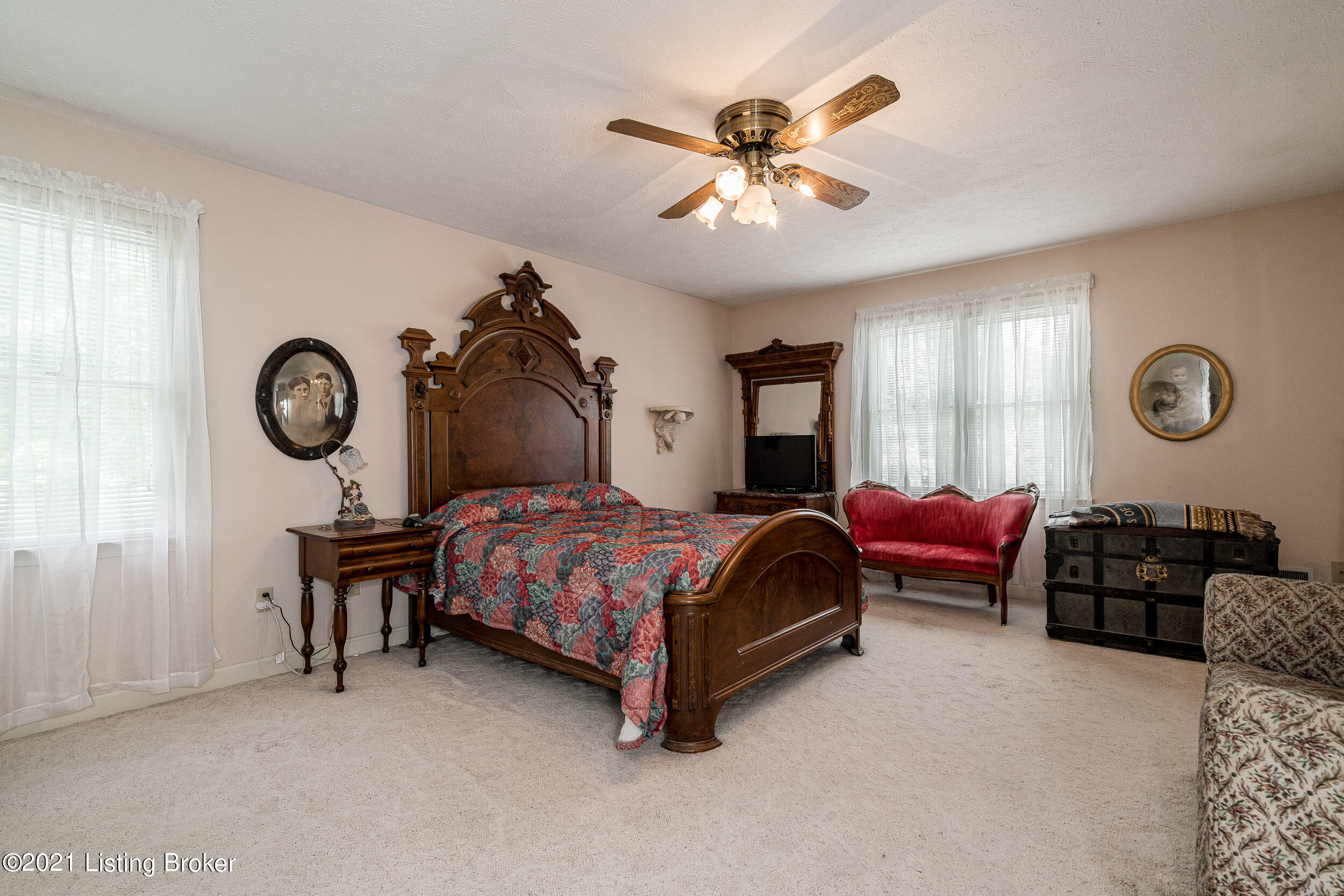 8601 Bates Road Louisville, KY 40228 - Photo 34 of 88 8601 Bates Road-35