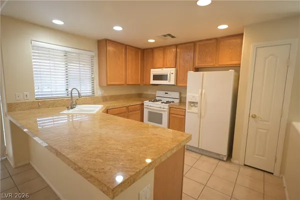 $1,675 | 7270 Diamond Canyon Lane, Unit 202, Las Vegas, NV 89149