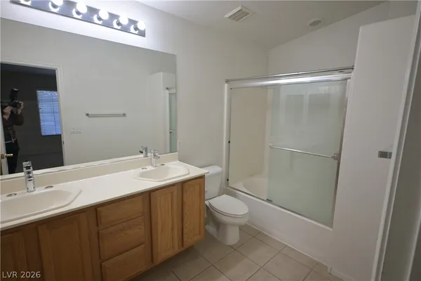 $1,675 | 7270 Diamond Canyon Lane, Unit 202, Las Vegas, NV 89149