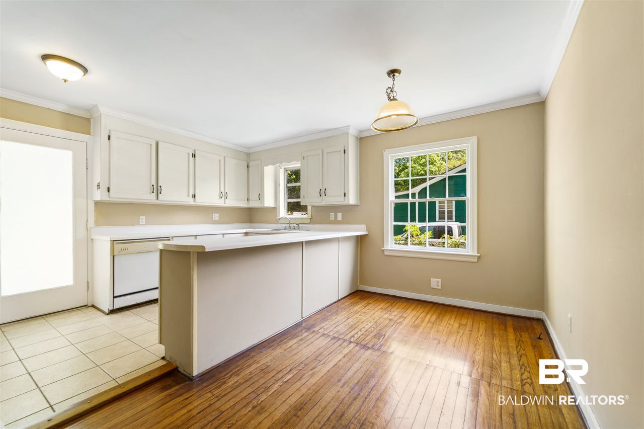 2314 Churchill Drive Mobile, AL 36606 - Photo 7 of 17