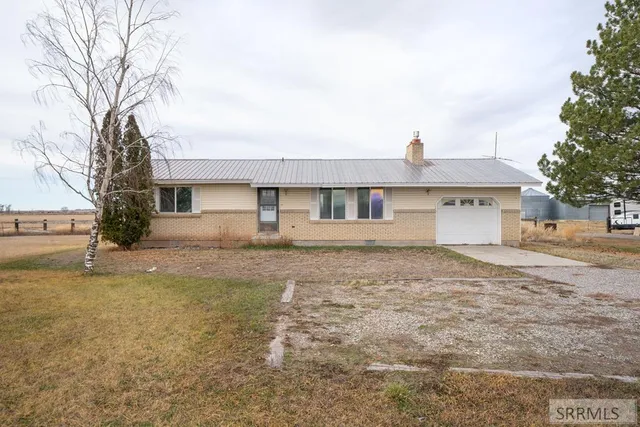 $270,000 | 14389 North 5th West, Idaho Falls, ID 83401