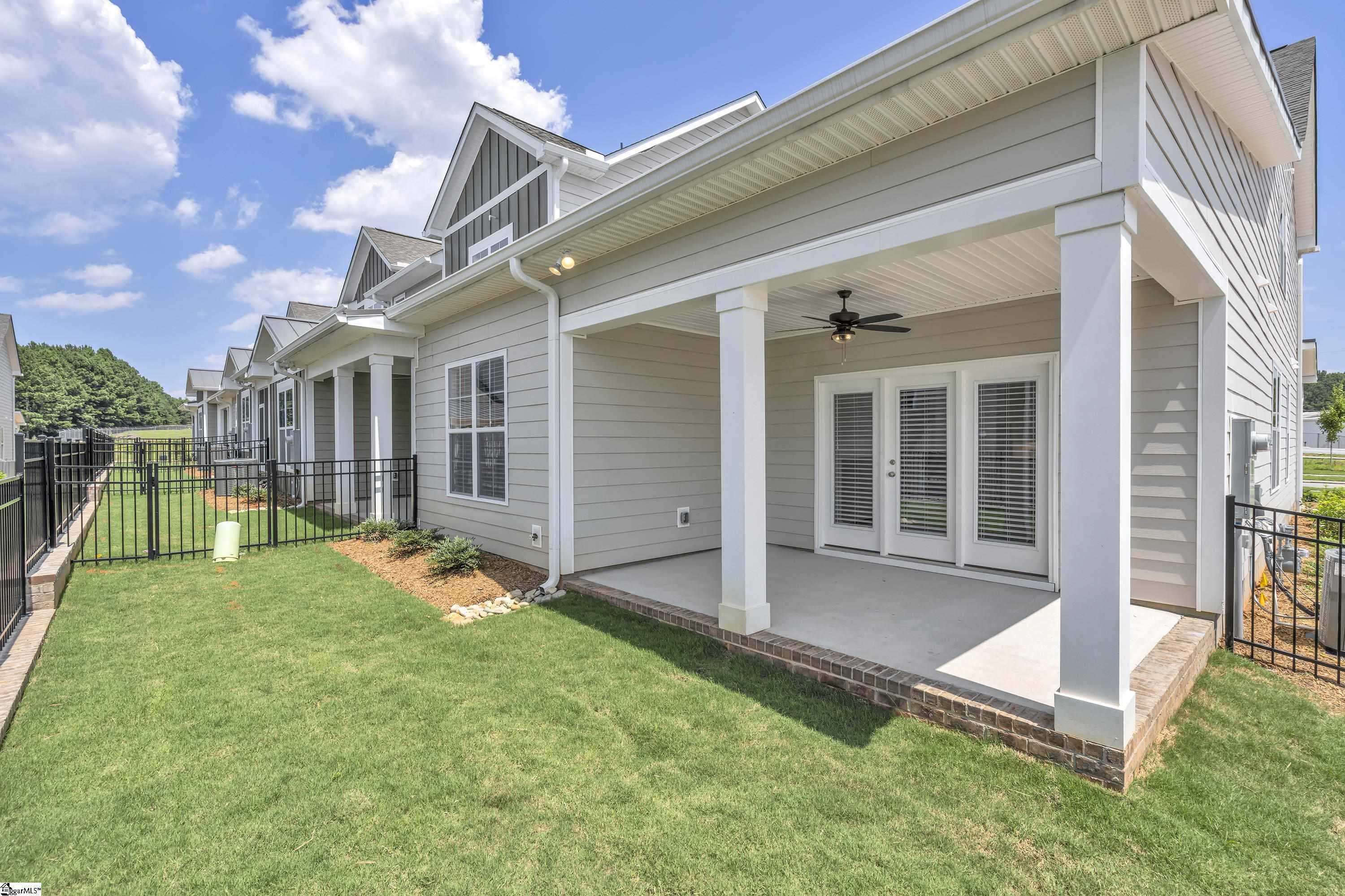 5 Red Lion Road Greenville, SC 29607 - Photo 2 of 33 maintained by the hoa